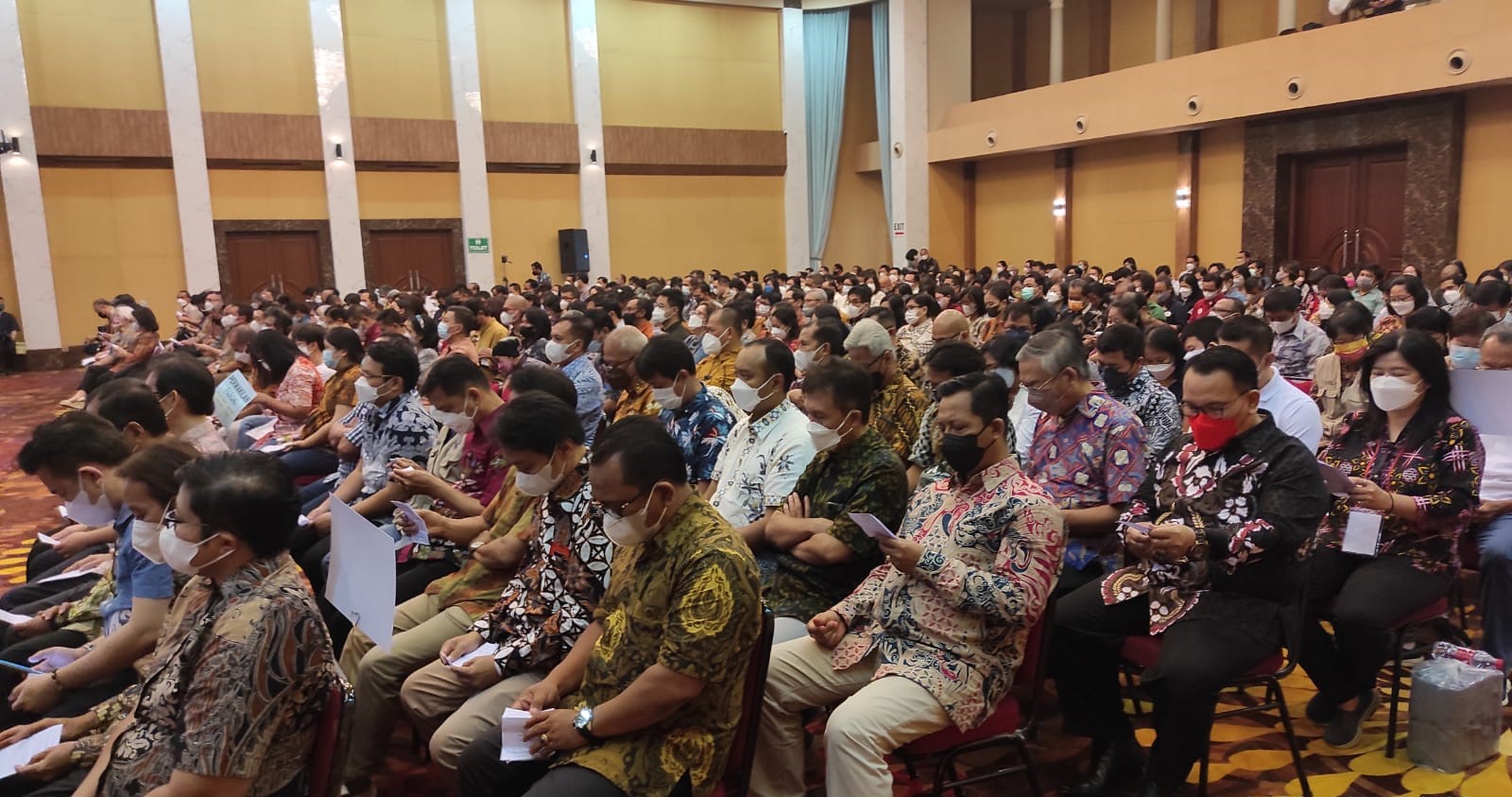 Perwakilan TGKP Paroki Se KAJ mengikuti Misa di Aula Vincentius Putra--